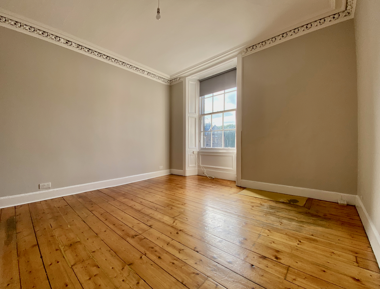 Montrose Terrace, Abbeyhill, Edinburgh East Virtual Viewing Available